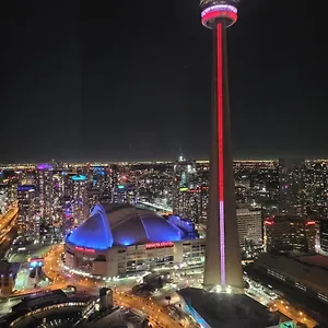  Apartment Two Bd Cn Tower And Ontario View Canada